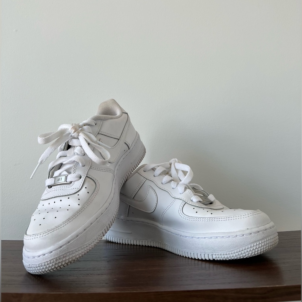SOLD Nike Air Force 1